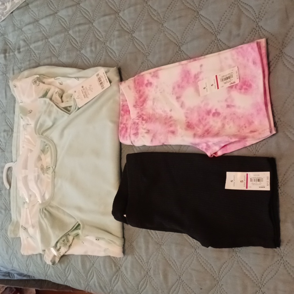 NWT 2 nightgowns plus bike shorts by Jumping Bean, size 5, pink tie dye & black.